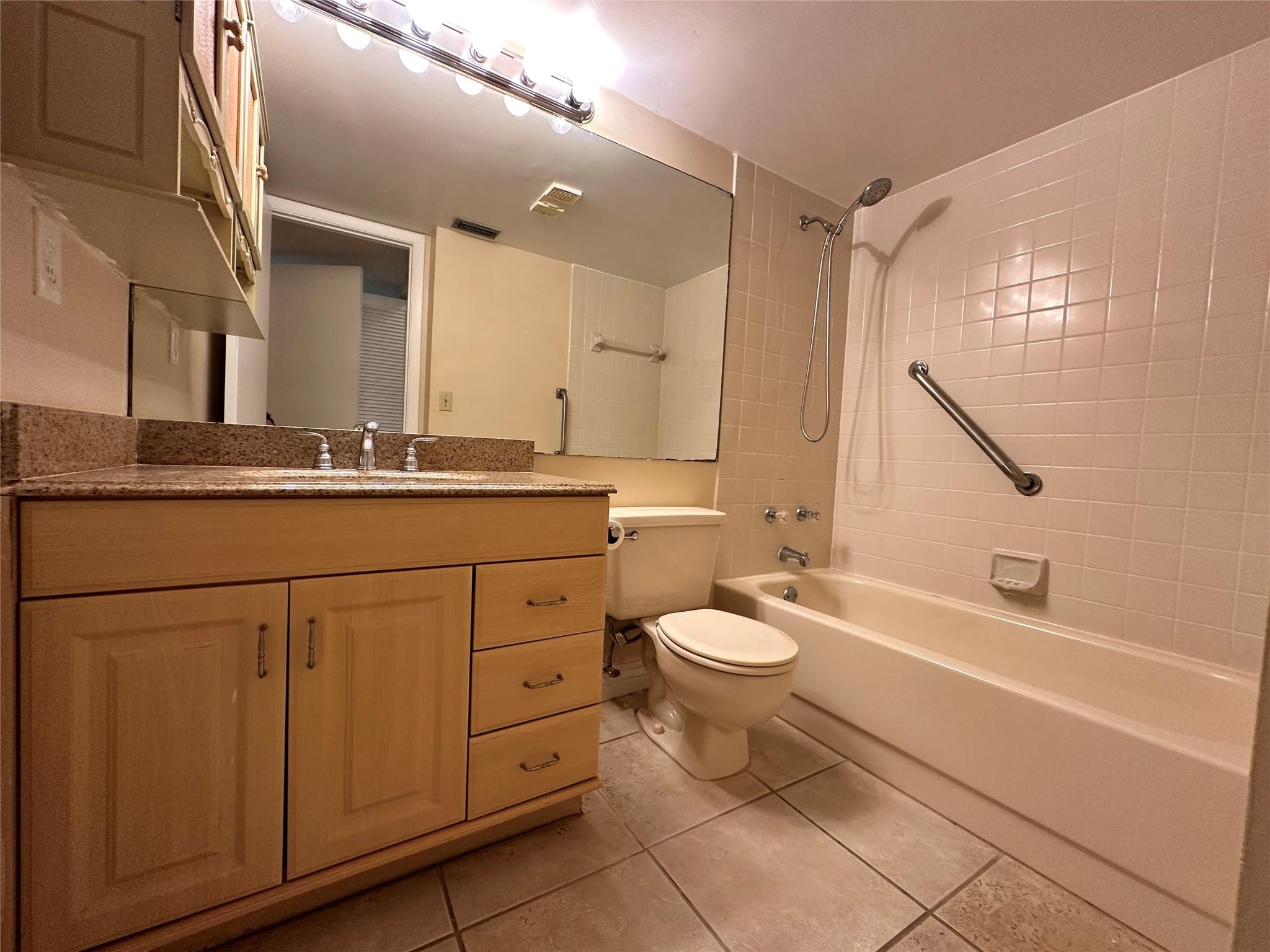 Grand Oasis Condo - Residential Lease