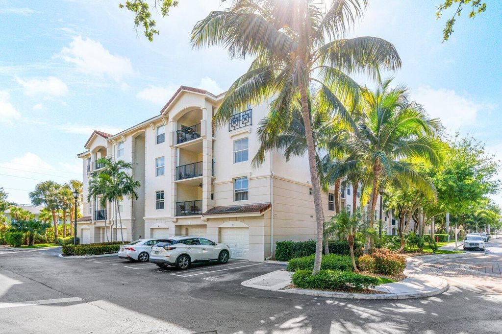 Photo of 1408 Tuscany Way, Boynton Beach, FL 33435 (MLS # R11164024)