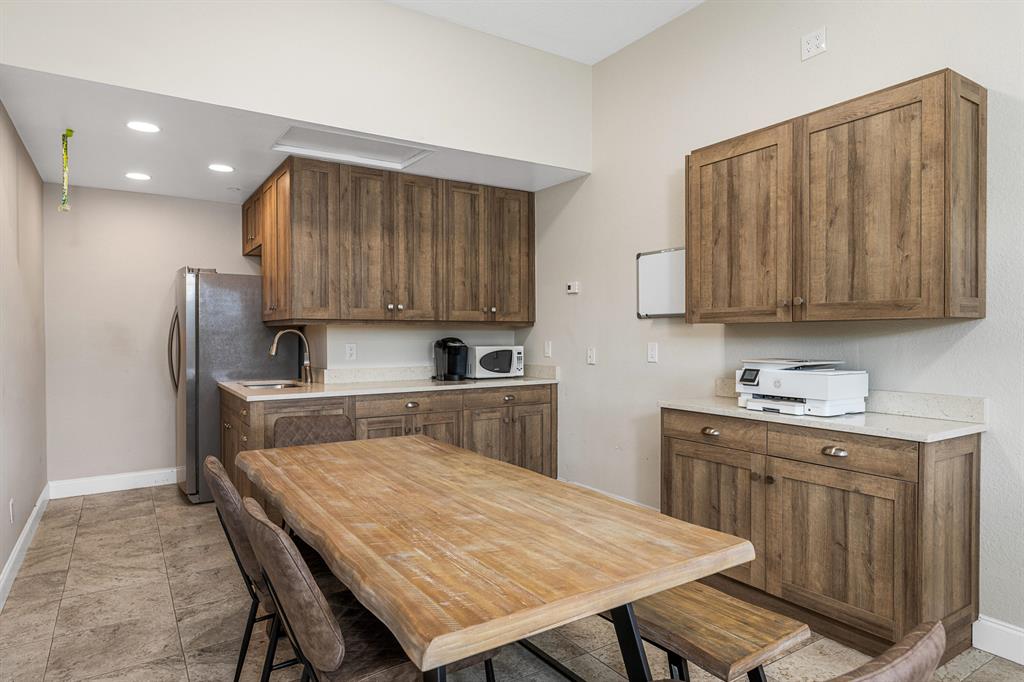 PALM BEACH POINT EAST - Residential