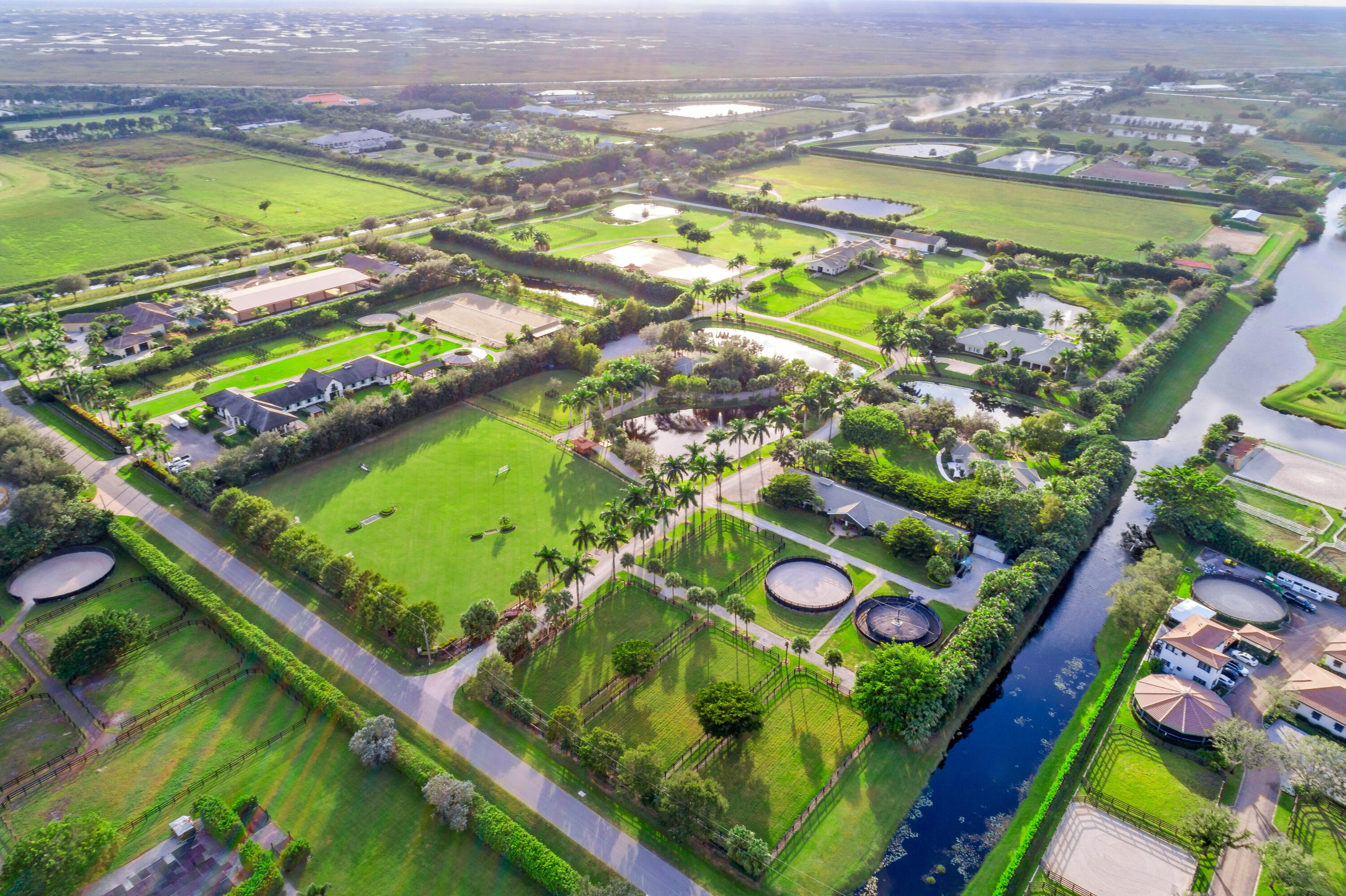 PALM BEACH POINT EAST - Residential