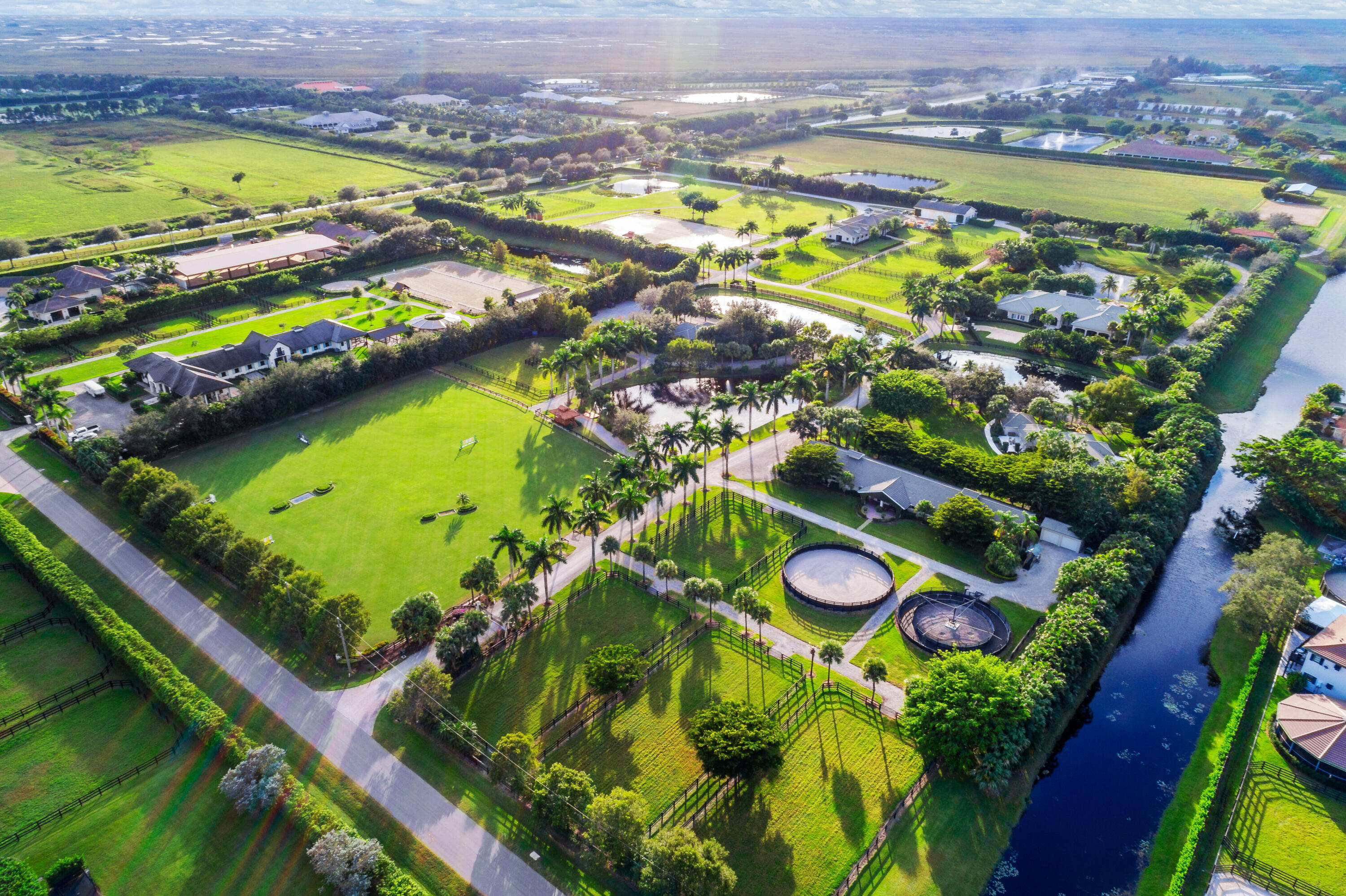 PALM BEACH POINT EAST - Residential