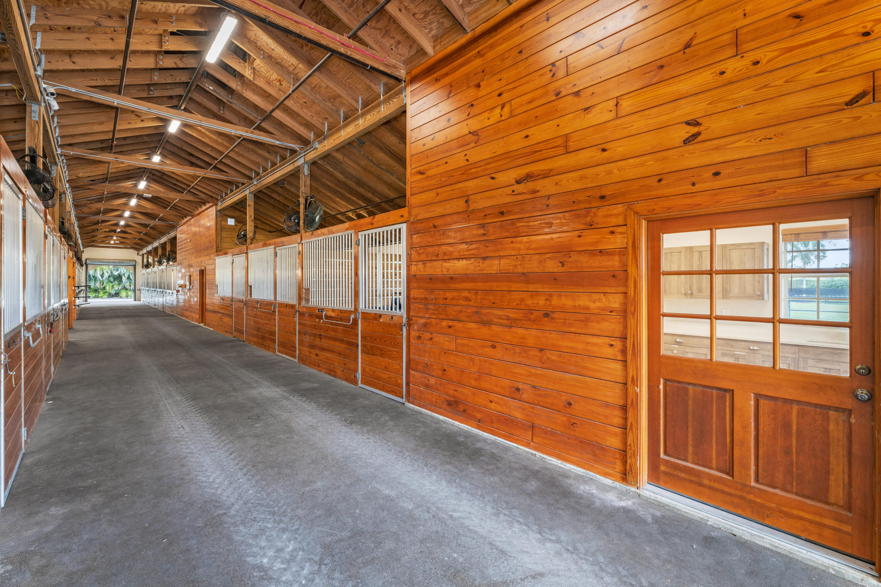 PALM BEACH POINT EAST - Residential