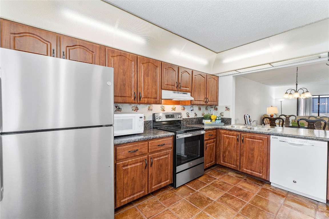 Laurels of Margate Condo - Residential