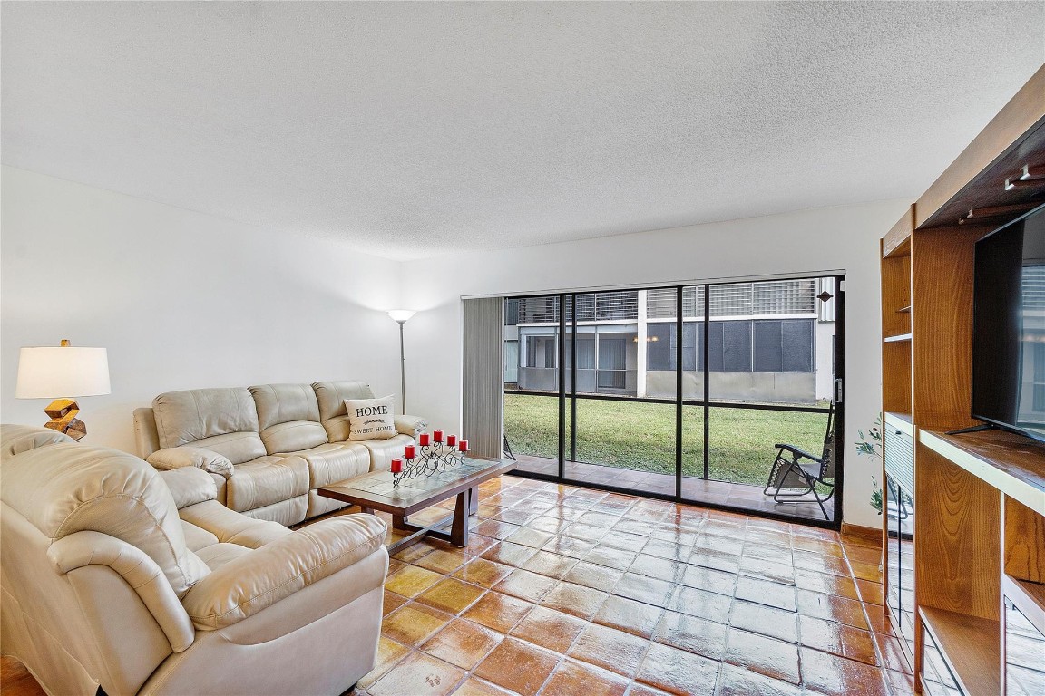 Laurels of Margate Condo - Residential