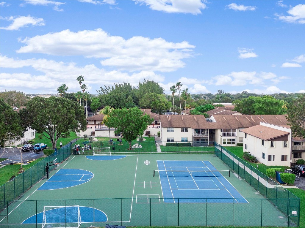Laurels of Margate Condo - Residential