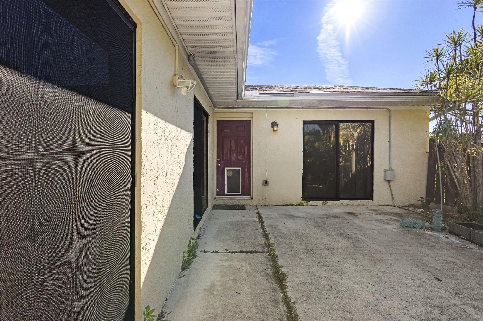 4387 Woodstock Drive C