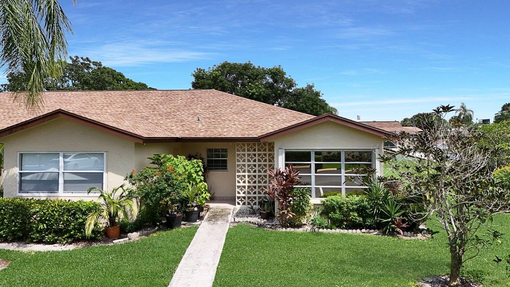 Photo of 5220 Nesting Way #D, Delray Beach, FL 33484 (MLS # R11124102)
