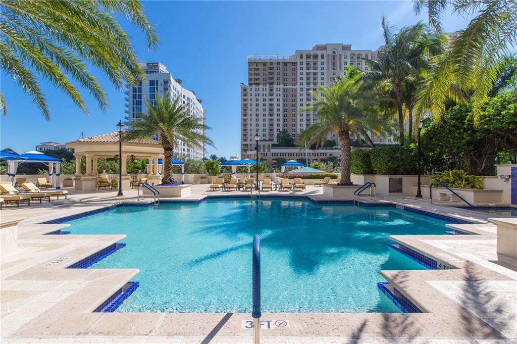 LAS OLAS GRAND - Residential