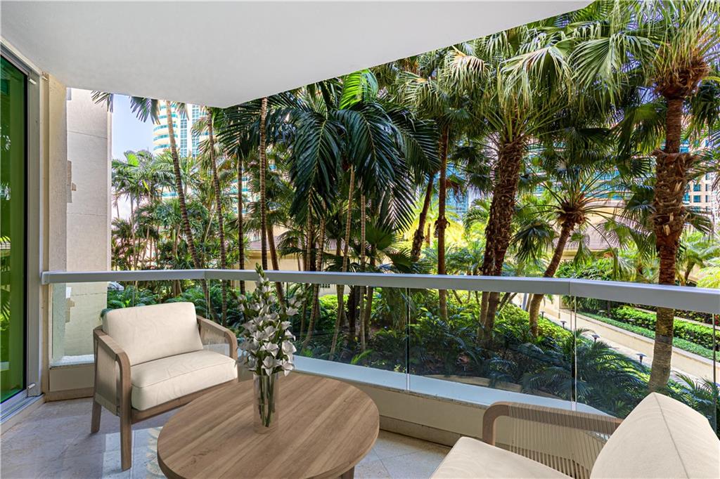 LAS OLAS GRAND - Residential