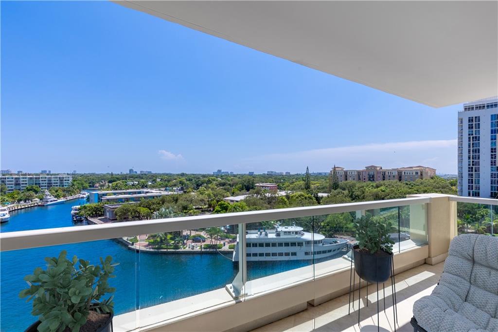 LAS OLAS GRAND - Residential