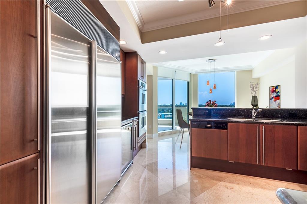 LAS OLAS GRAND - Residential