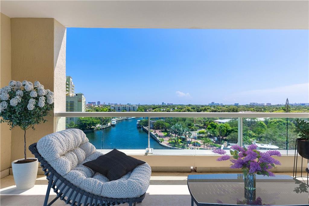 LAS OLAS GRAND - Residential