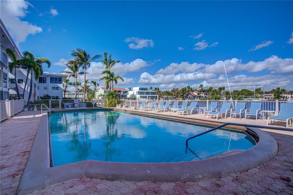 Sunrise Bay Club - Residential