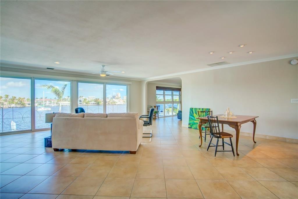 Sunrise Bay Club - Residential