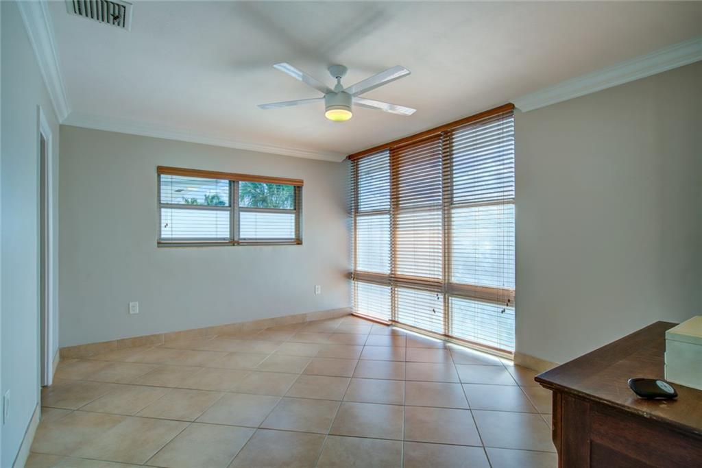 Sunrise Bay Club - Residential