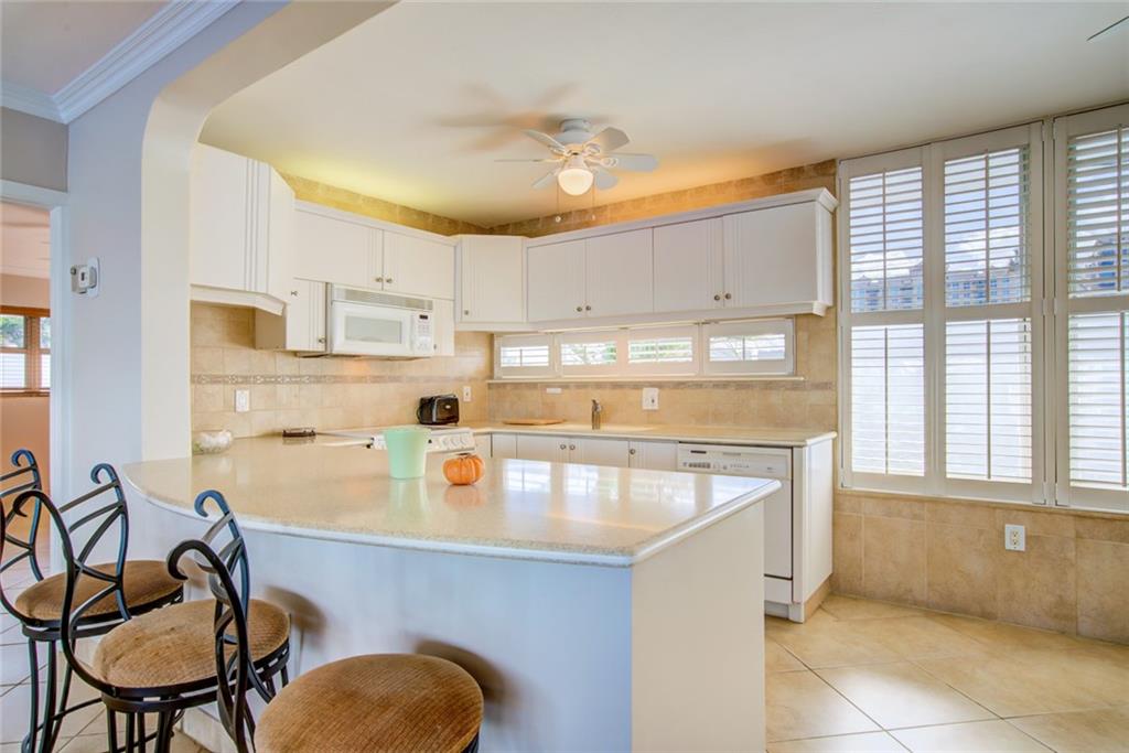 Sunrise Bay Club - Residential