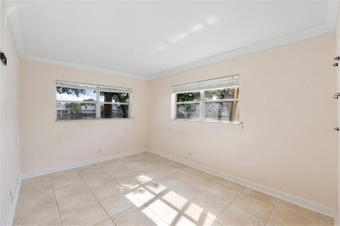Tiny photo for 4050 NE 12th Terrace #39-2, Oakland Park, FL 33334 (MLS # B26047343)