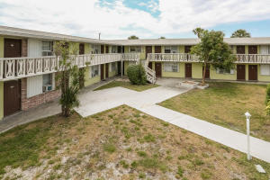 CRESTHAVEN 3 - Commercial Sale