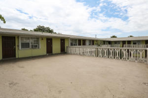 CRESTHAVEN 3 - Commercial Sale