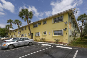 CRESTHAVEN 3 - Commercial Sale