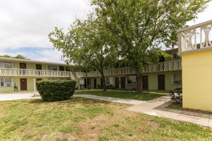 CRESTHAVEN 3 - Commercial Sale