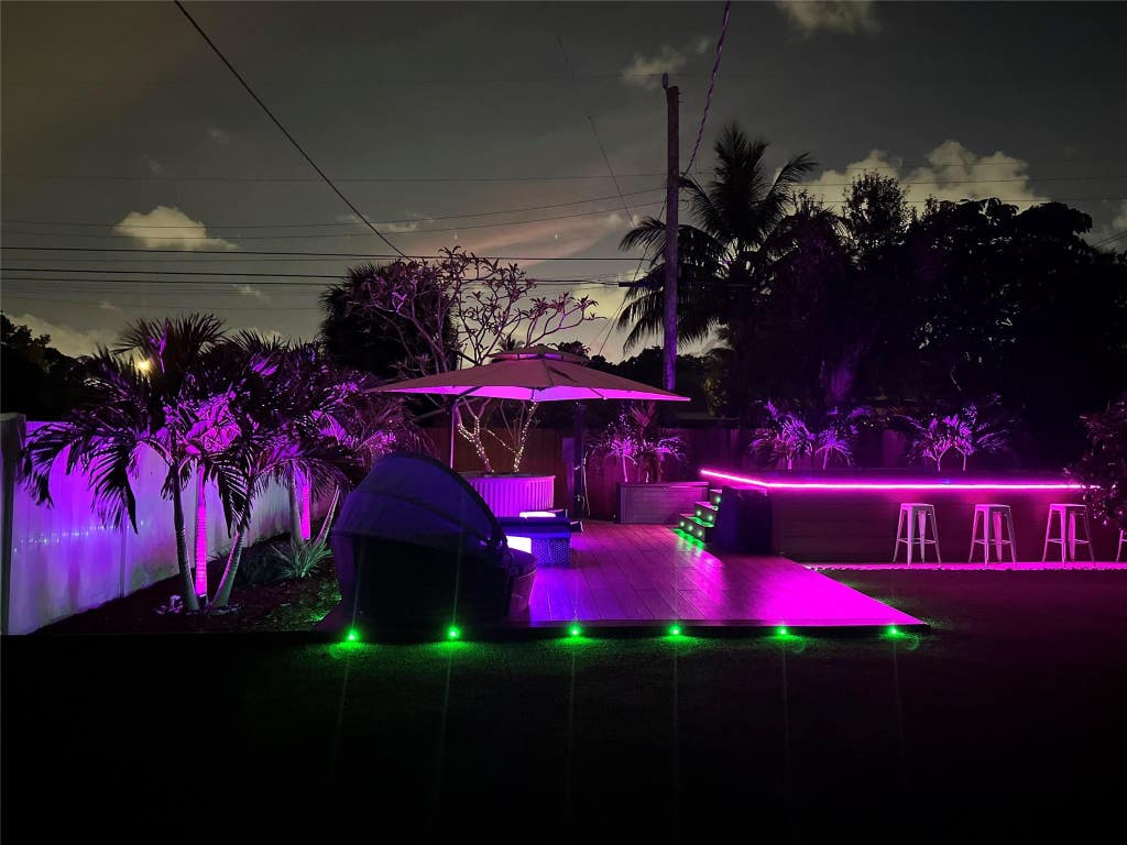 Photo of 1341 NW 5th Avenue, Fort Lauderdale, FL 33311 (MLS # B26060560)
