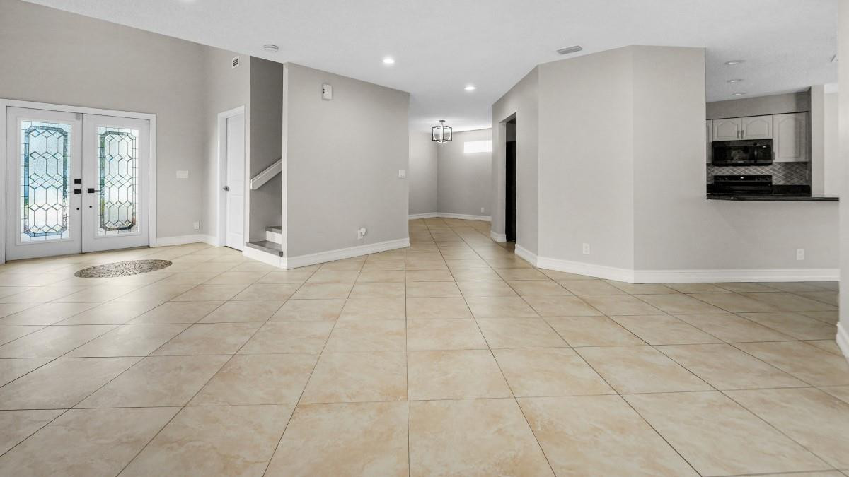 Centura Parc At Coconut C - Residential