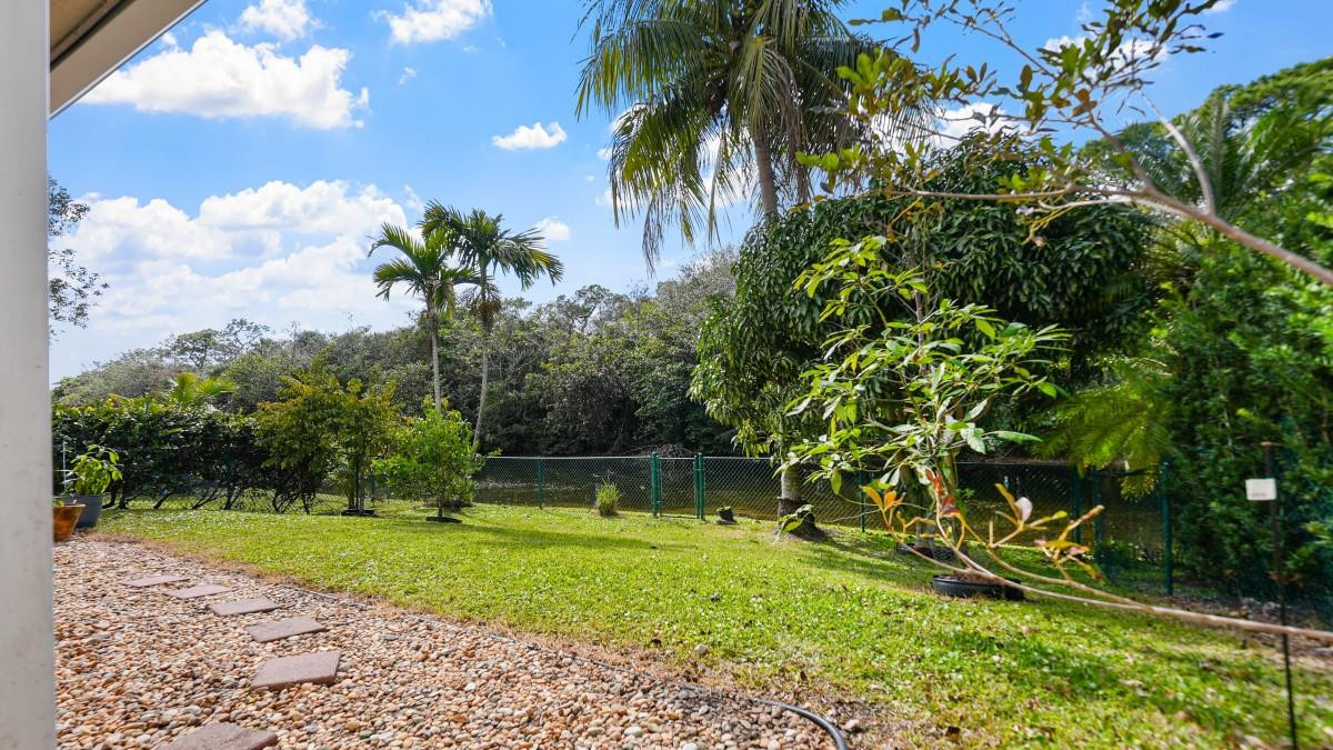 Centura Parc At Coconut C - Residential