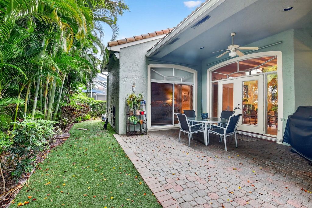 Photo of 23322 Torre Circle, Boca Raton, FL 33433 (MLS # R11105640)