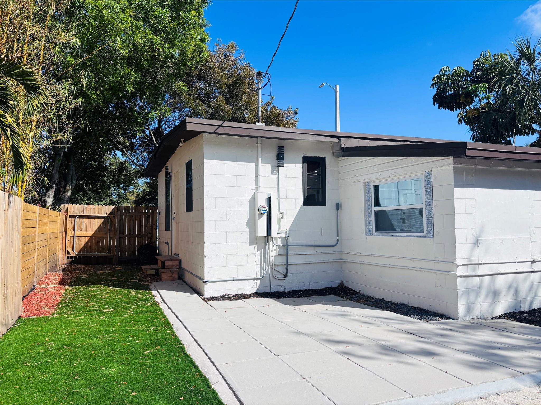 Broward Park 25-49 B - Residential