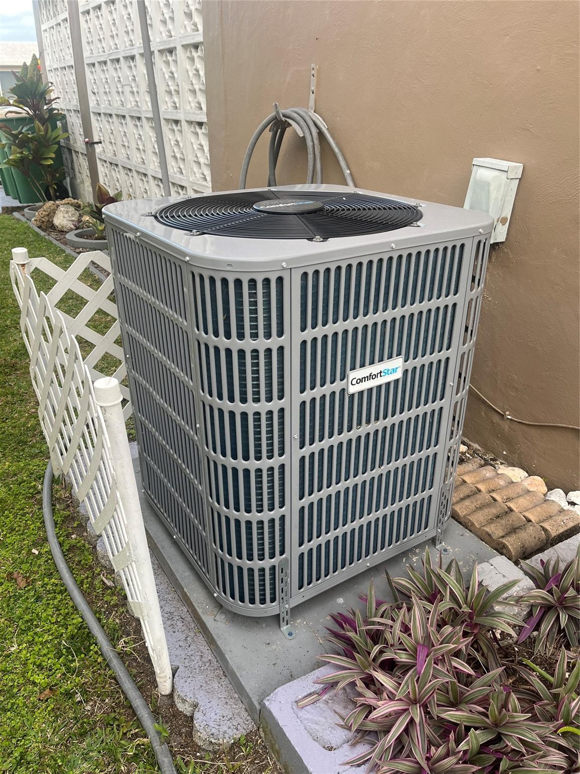 Mainlands Of Tamarac Lake - Residential