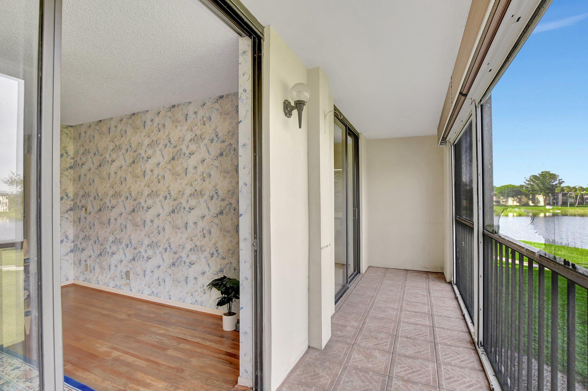 DOGWOOD CONDO - Residential