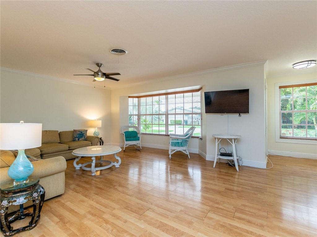 Coral Villas 47-45 B - Residential