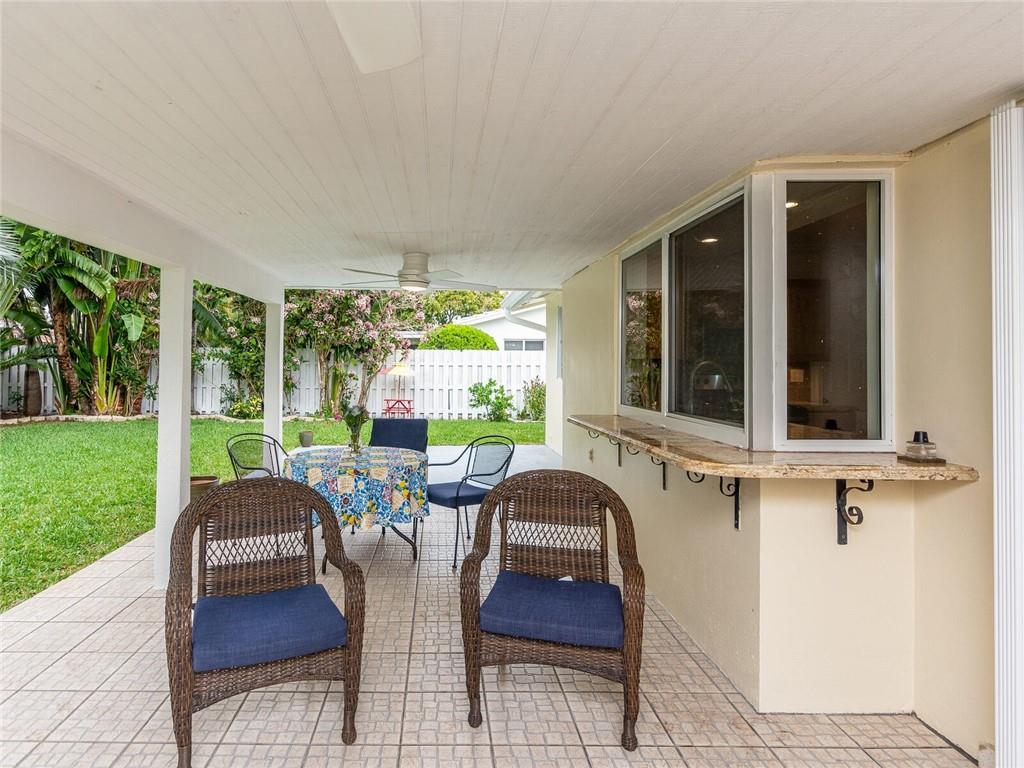 Coral Villas 47-45 B - Residential