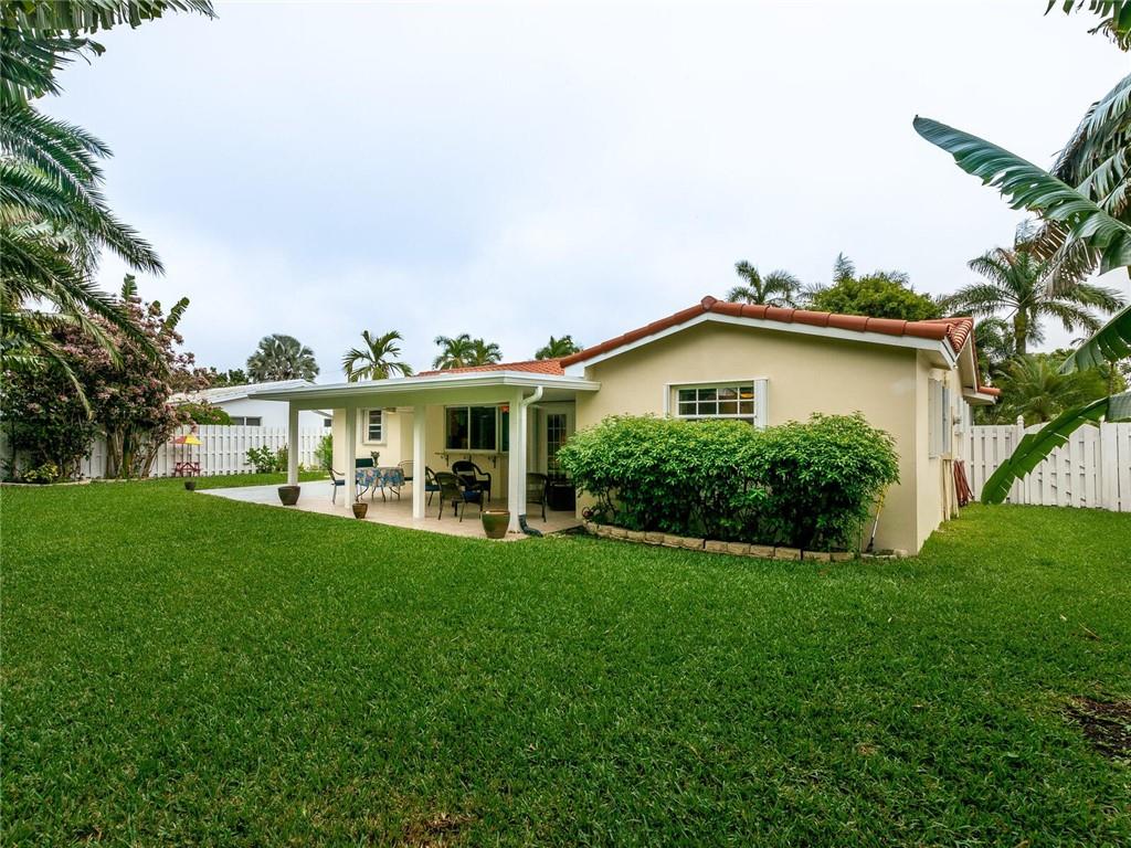 Coral Villas 47-45 B - Residential