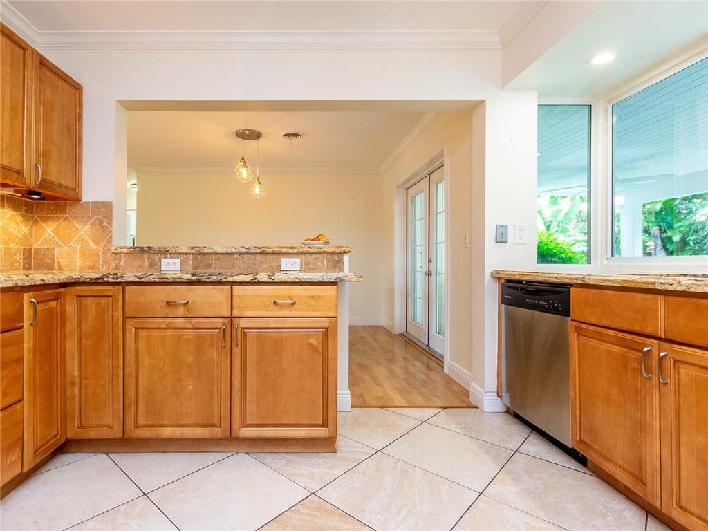 Coral Villas 47-45 B - Residential