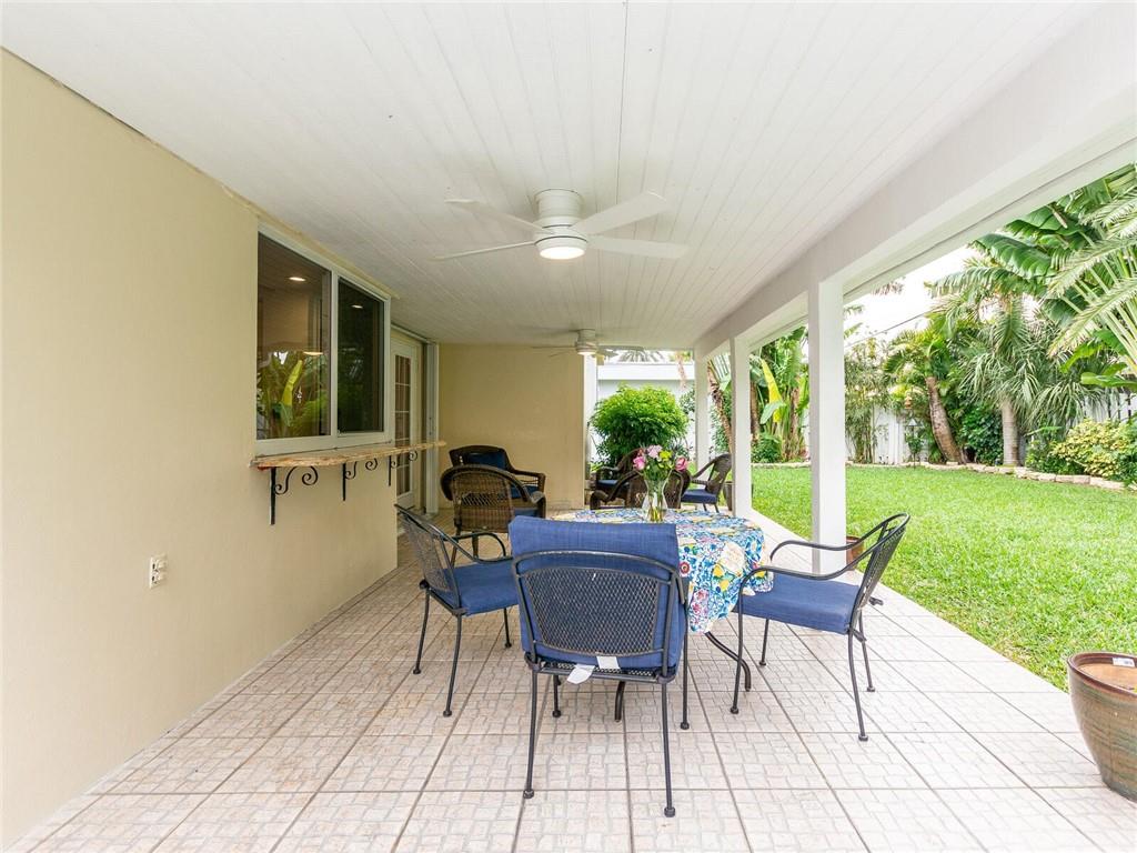 Coral Villas 47-45 B - Residential