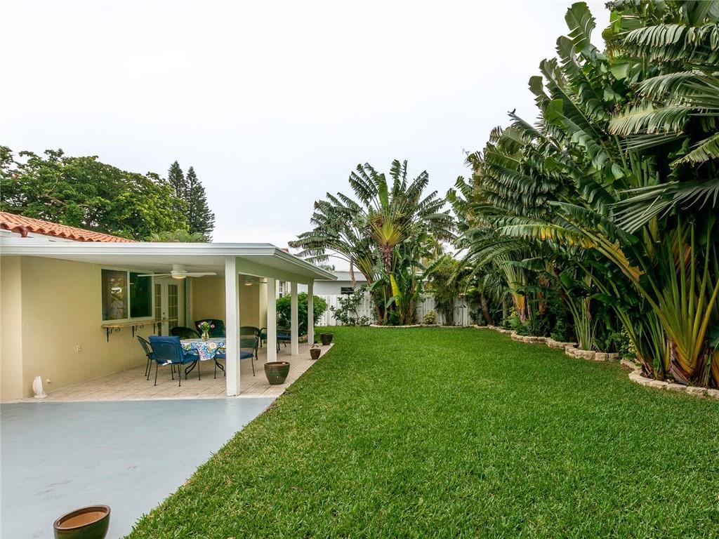 Coral Villas 47-45 B - Residential