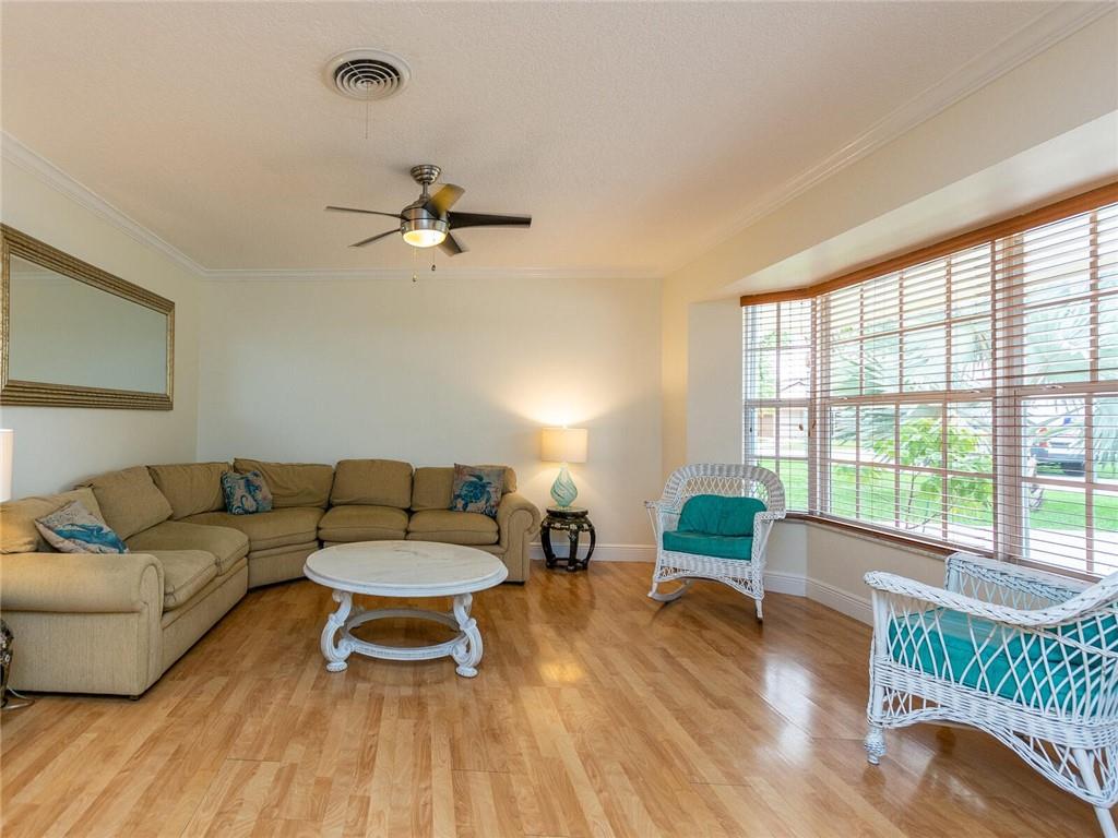 Coral Villas 47-45 B - Residential