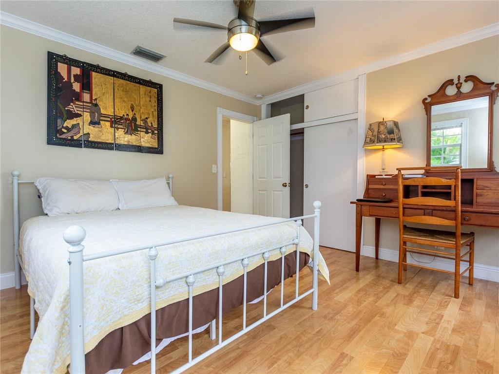 Coral Villas 47-45 B - Residential