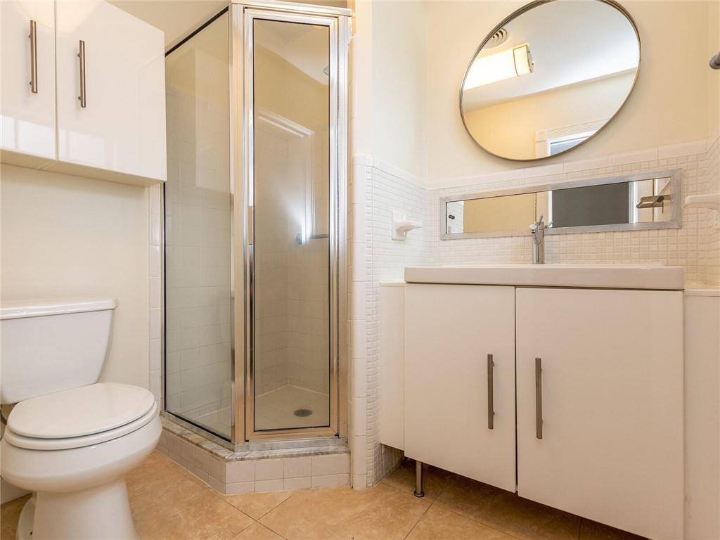 Coral Villas 47-45 B - Residential