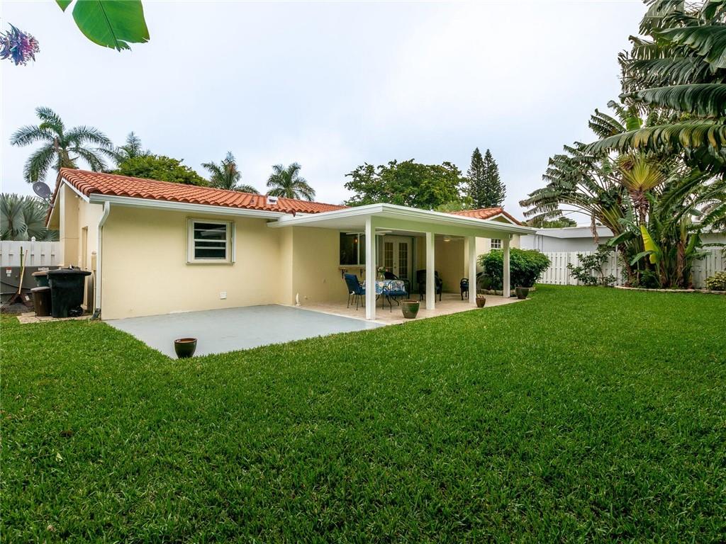 Coral Villas 47-45 B - Residential