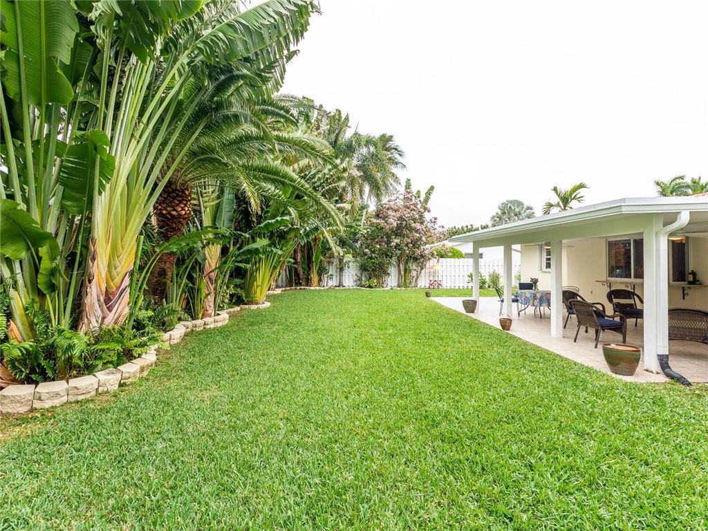 Coral Villas 47-45 B - Residential