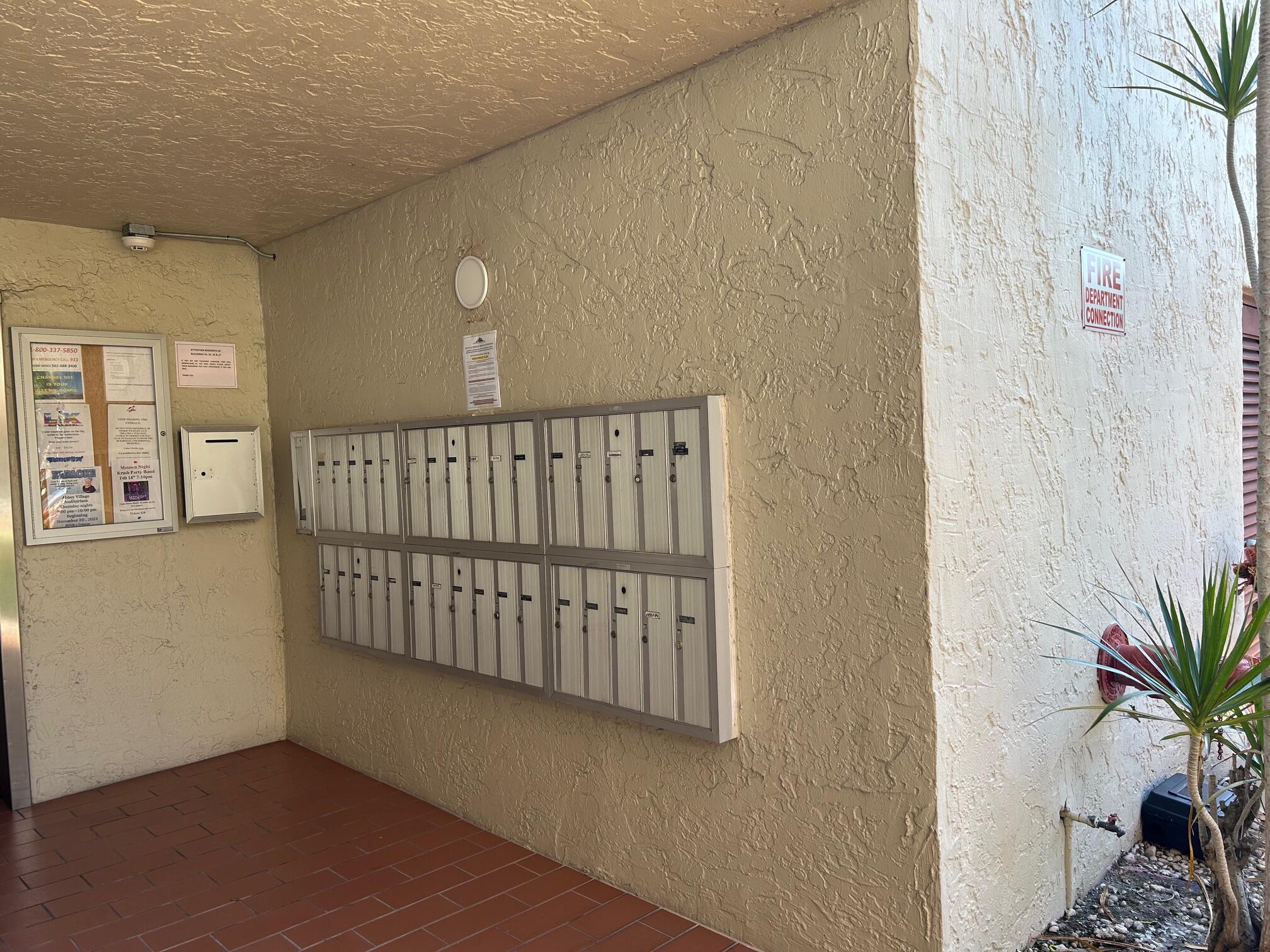 VILLAGES OF ORIOLE ABBEY CONDO - Residential Lease