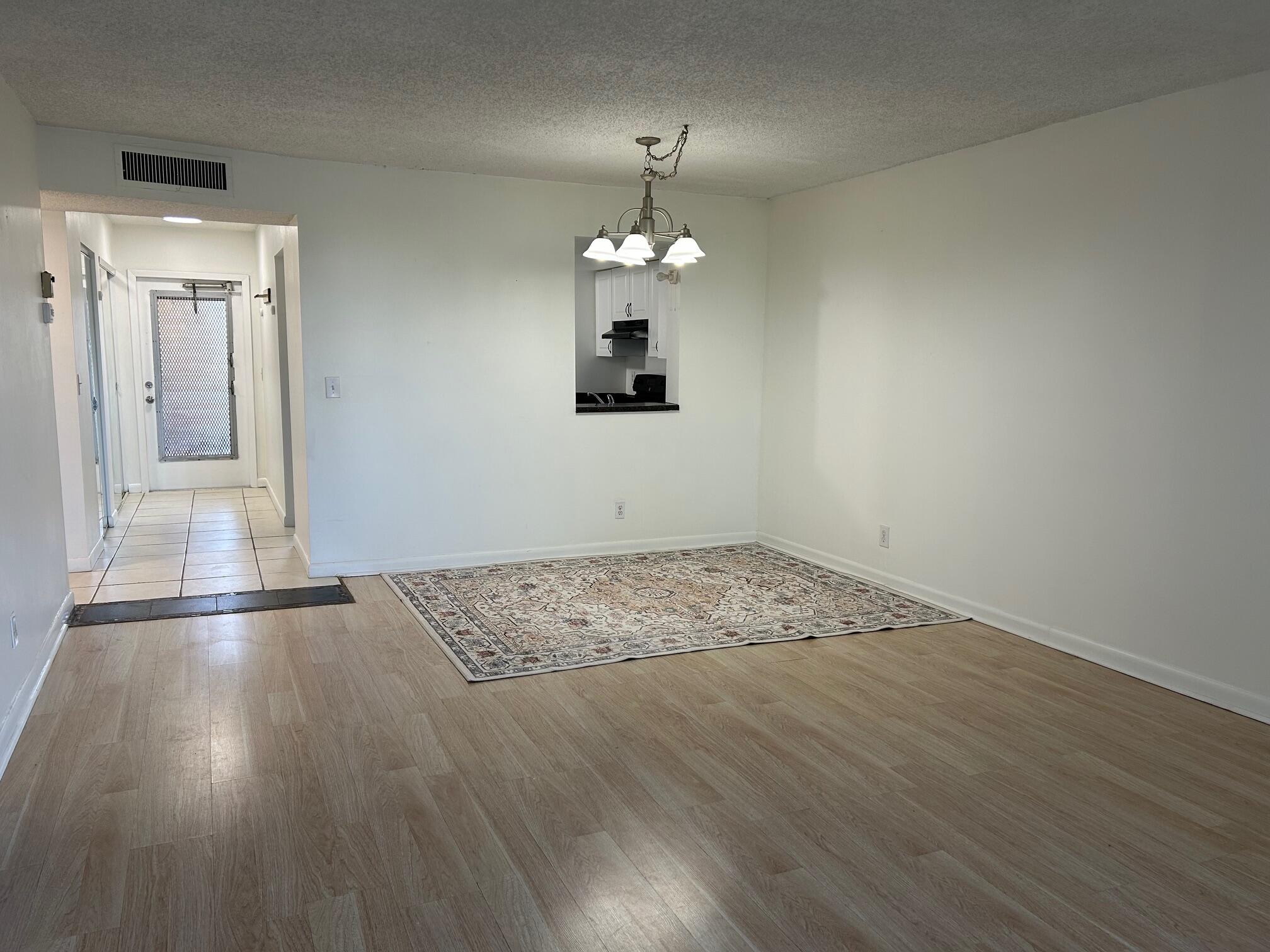 VILLAGES OF ORIOLE ABBEY CONDO - Residential Lease