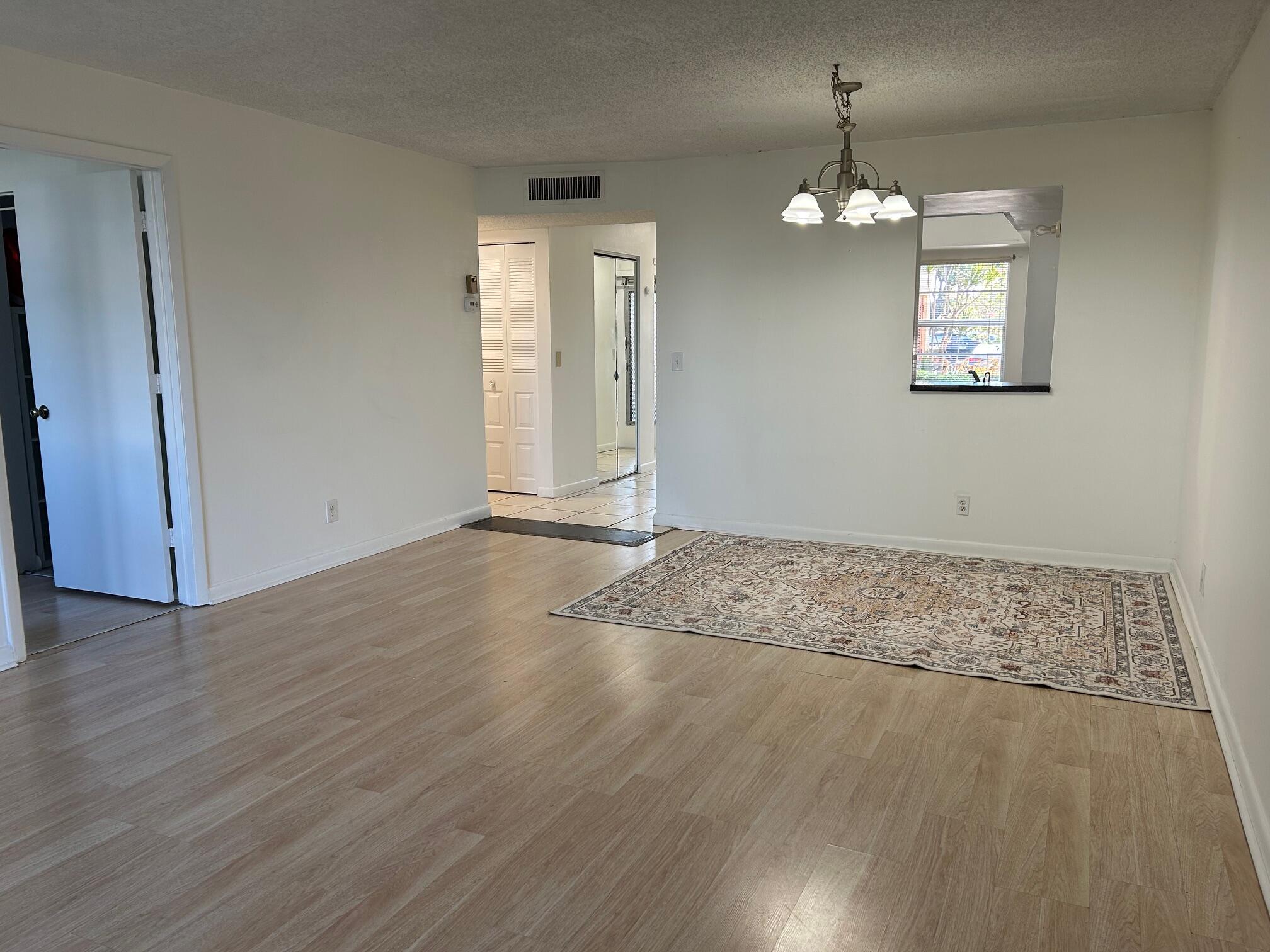 VILLAGES OF ORIOLE ABBEY CONDO - Residential Lease