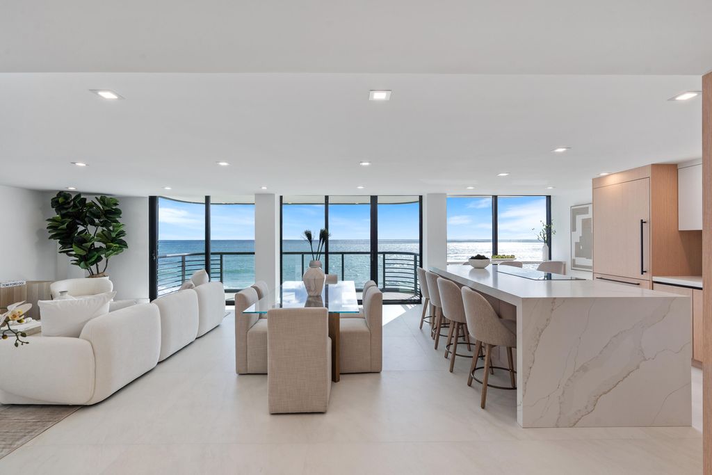 Photo of 250 S S Ocean Blvd #3d, Boca Raton, FL 33432 (MLS # R11132876)