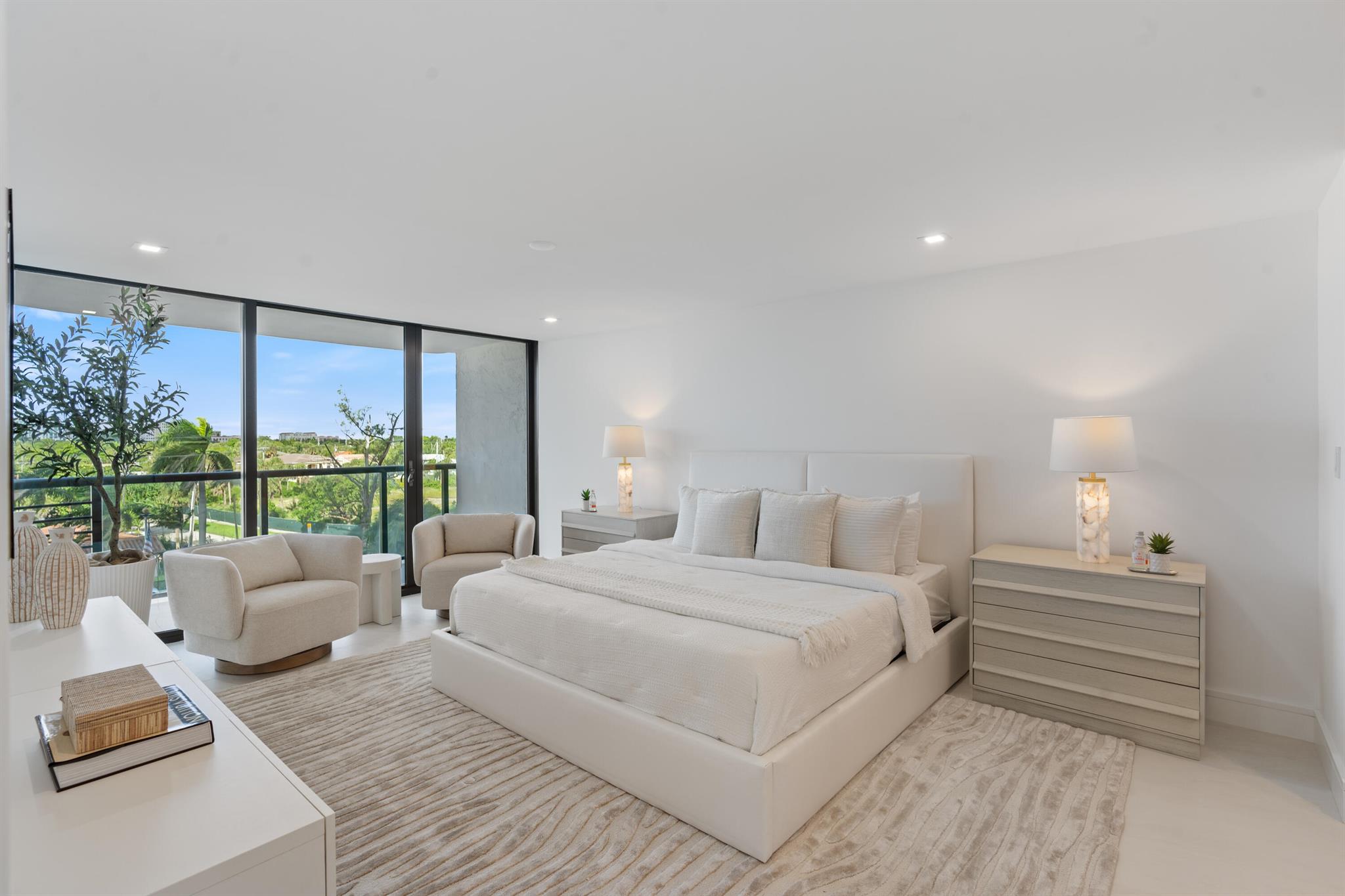 Marbella Condo - Residential