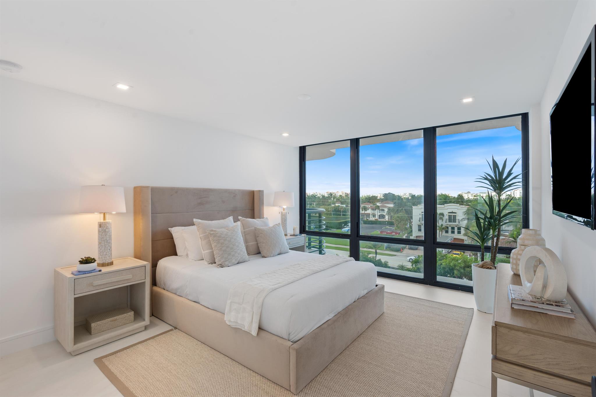 Marbella Condo - Residential
