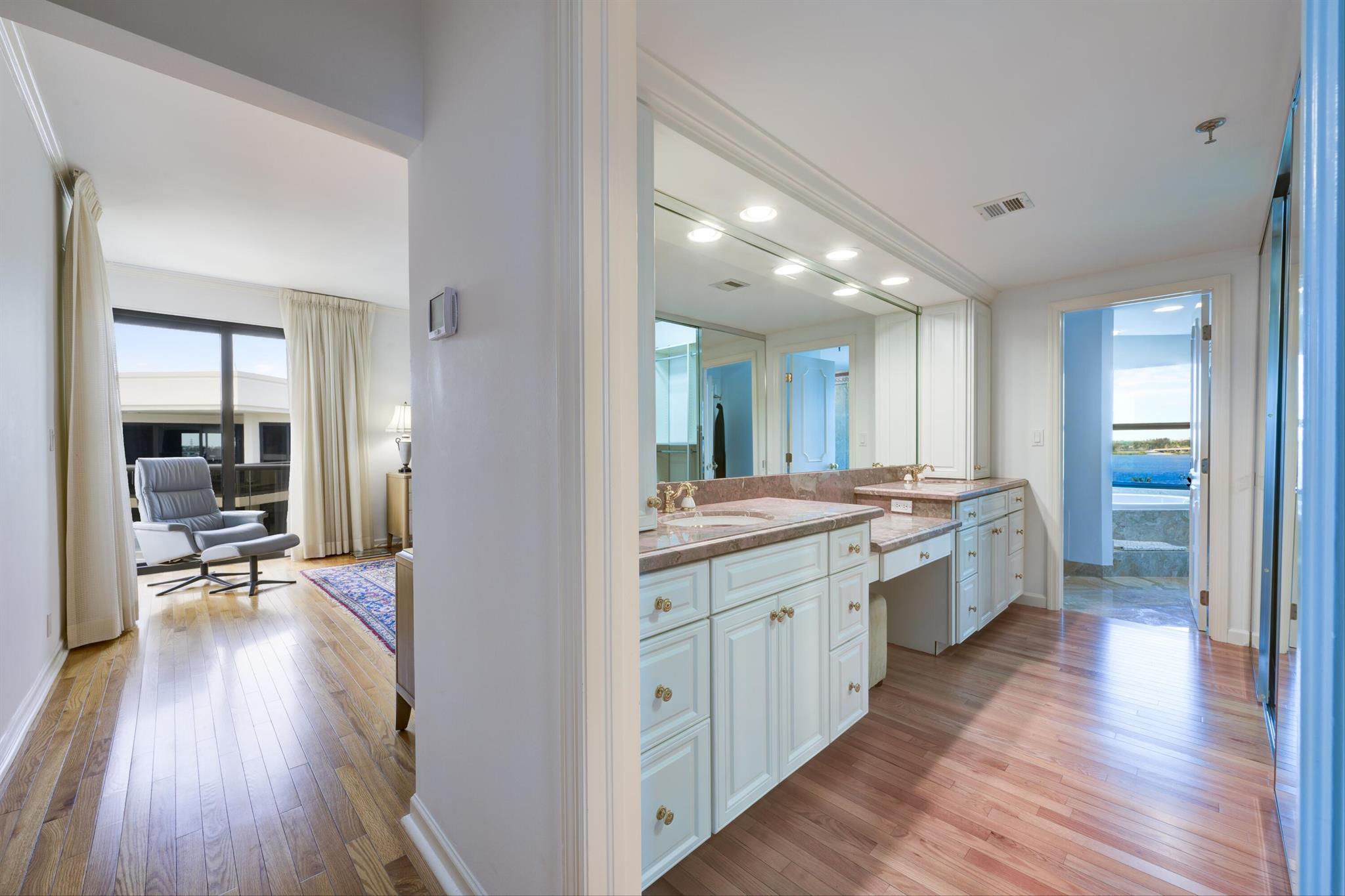 THIRTY ONE TWENTY CONDO - Residential